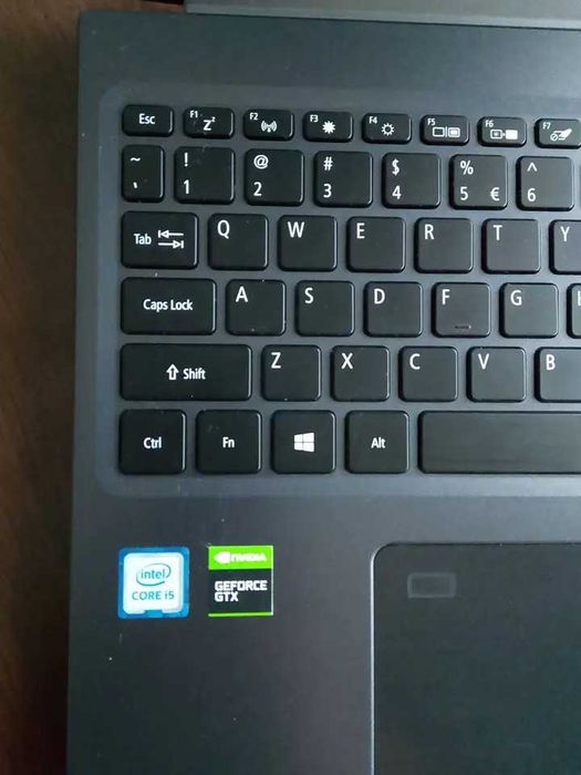 Laptop gamingowy Acer Aspire 7A715-75G-50V4 15,6" (cena do negocjacji)