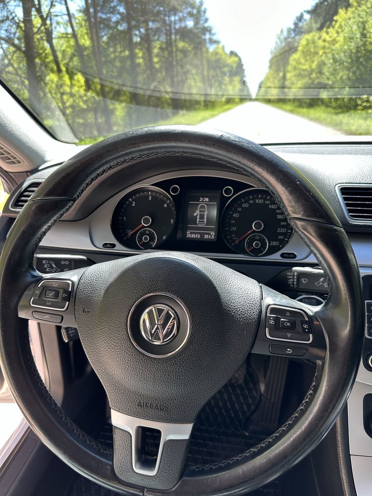 Продам Volkswagen Passat CC 2011