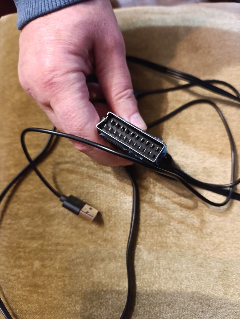 Kabel przejściówka HDMI-to-Scart(DZ17)
