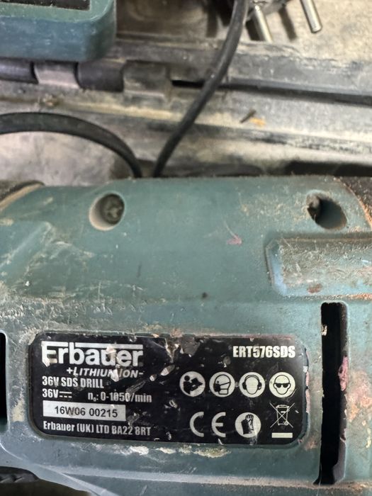 Перфоратор Erbauer ERT576SDS 36V 2.0Ah Lithium ion
