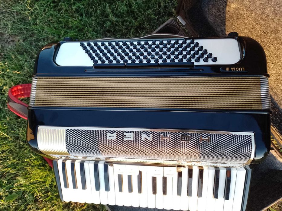 Akordeon Hohner Lucia III 96 basów oryginał