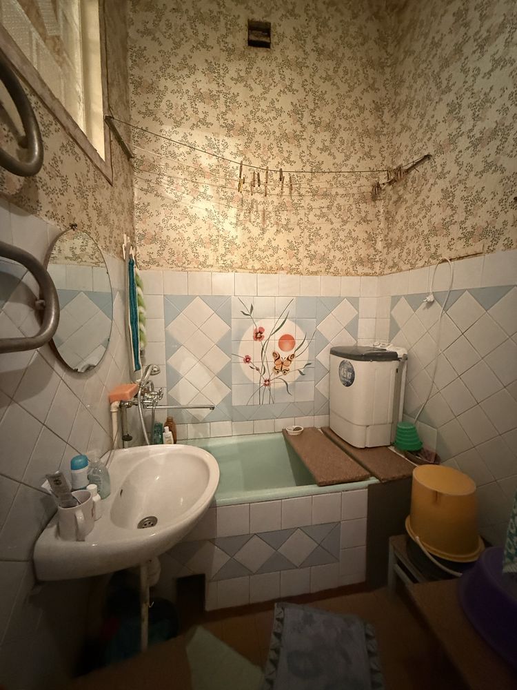 Продам 3 кімнатну квартиру рн центр міста