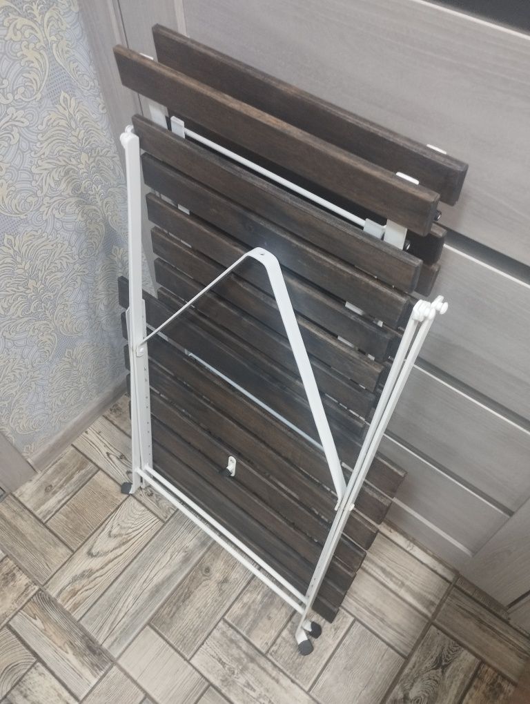 Комплект меблів металевий