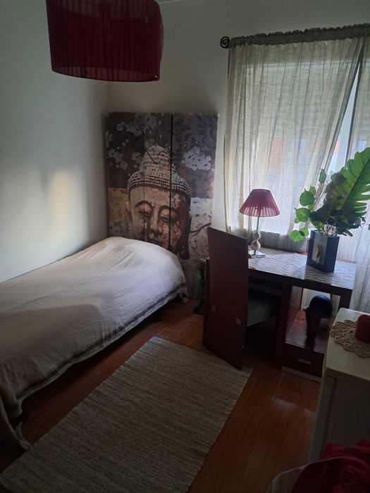 Aluguer Quarto a cavalheiro