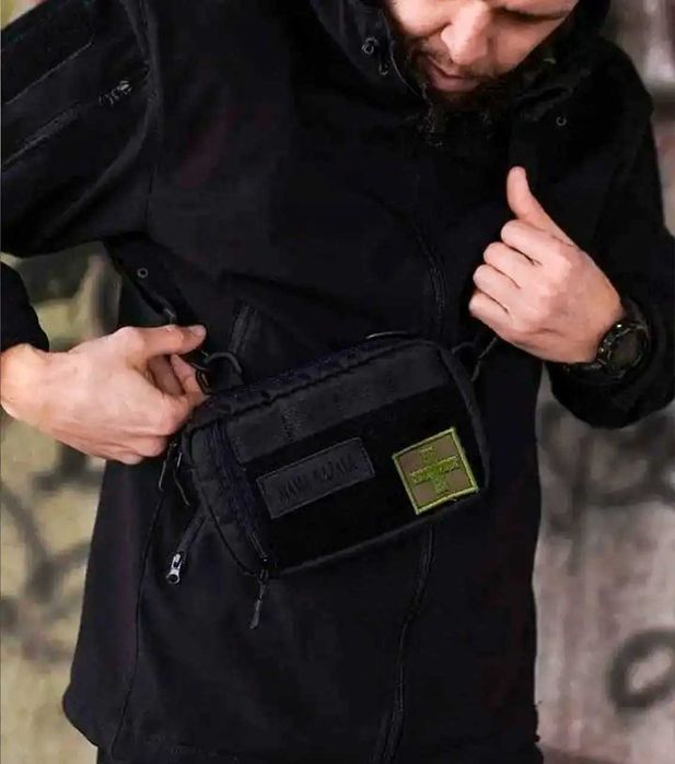 Сумка чоловіча нагрудна BORD R чорна через плече бананка