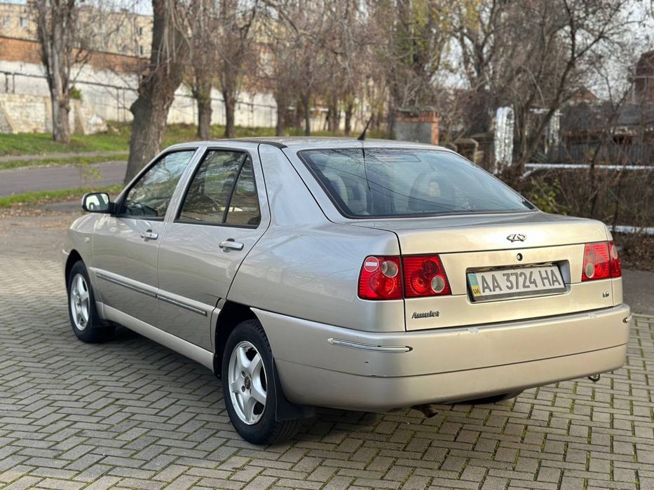 Продаю, один владелец с салона