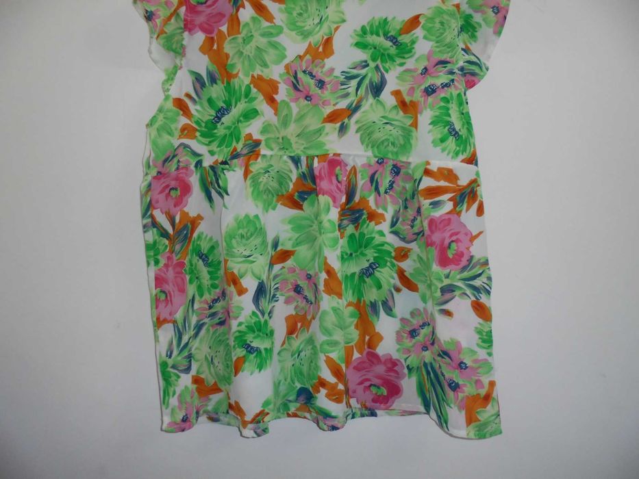 Blusa de senhora muito florida