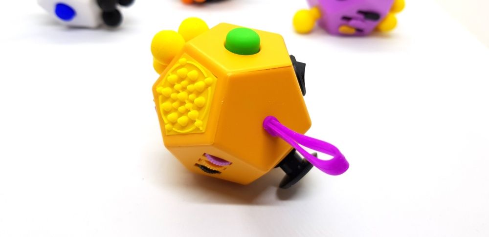 2019! Фиджет-куб 4 ЦВЕТА 7х6х7см! - Fidget Cube Версия 2.0 куб игрушка