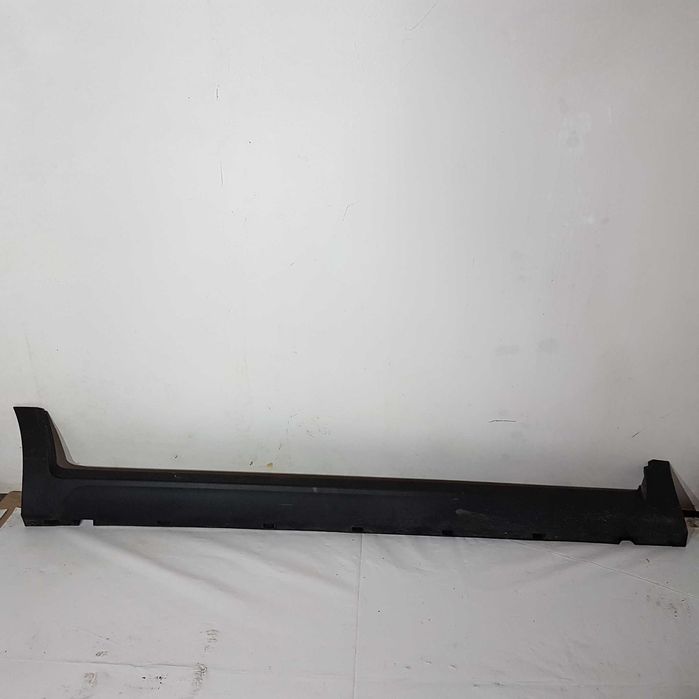 Opel Crossland x 17- listwa nakładka progowa prawa próg