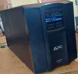 UPS APC Smart 1500 kompletny