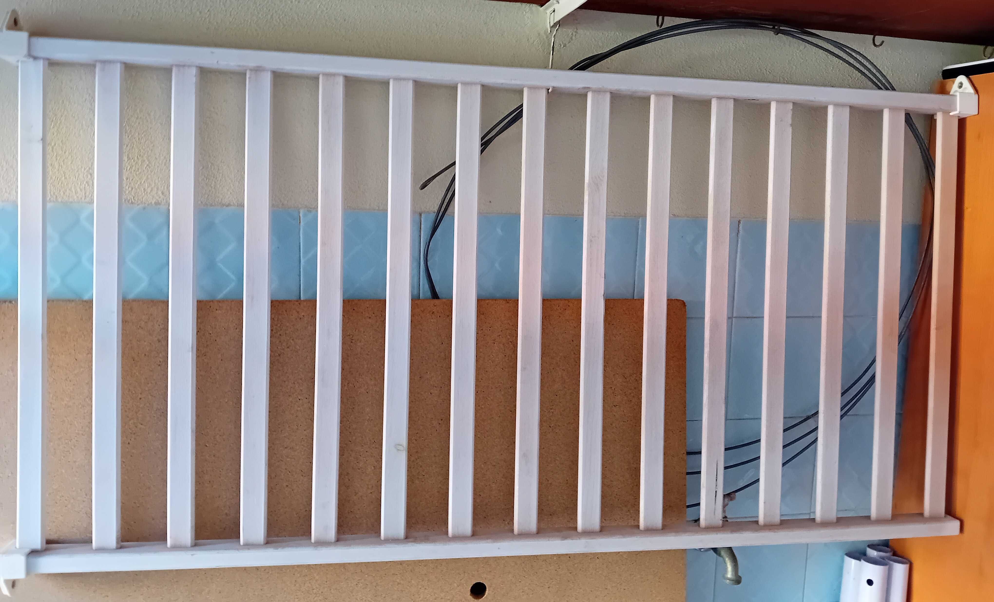 Cama de Bebé Branca