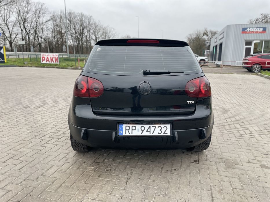 Volkswagen Golf 5 1.9tdi