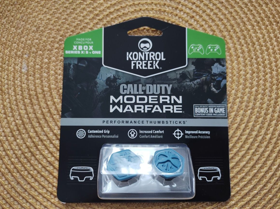Nowe nakładki Kontrol Freek na pada Xbox ONE / SERIES.
