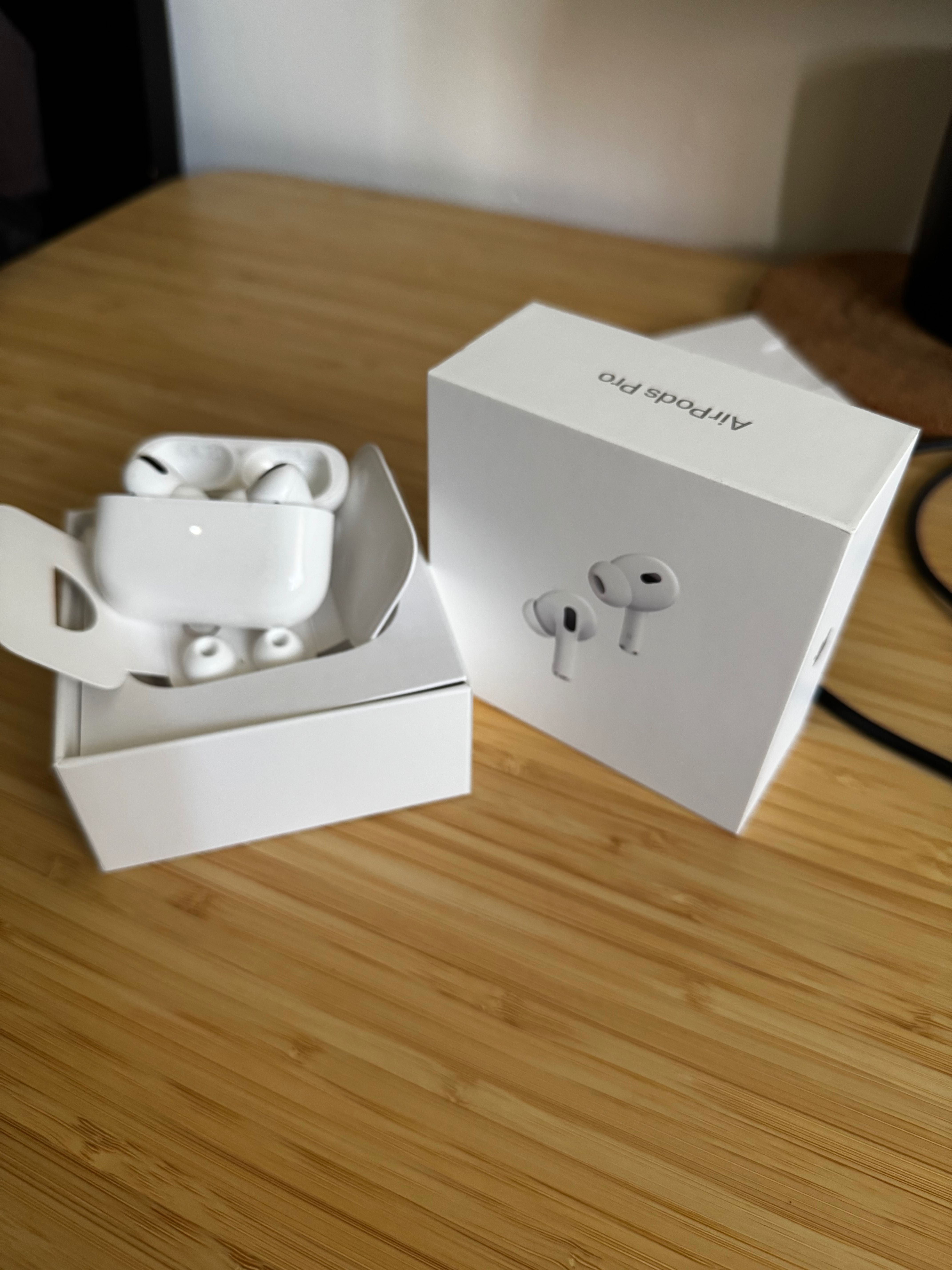 Apple AirPods Pro 1 generation A2084 (2 pairs)