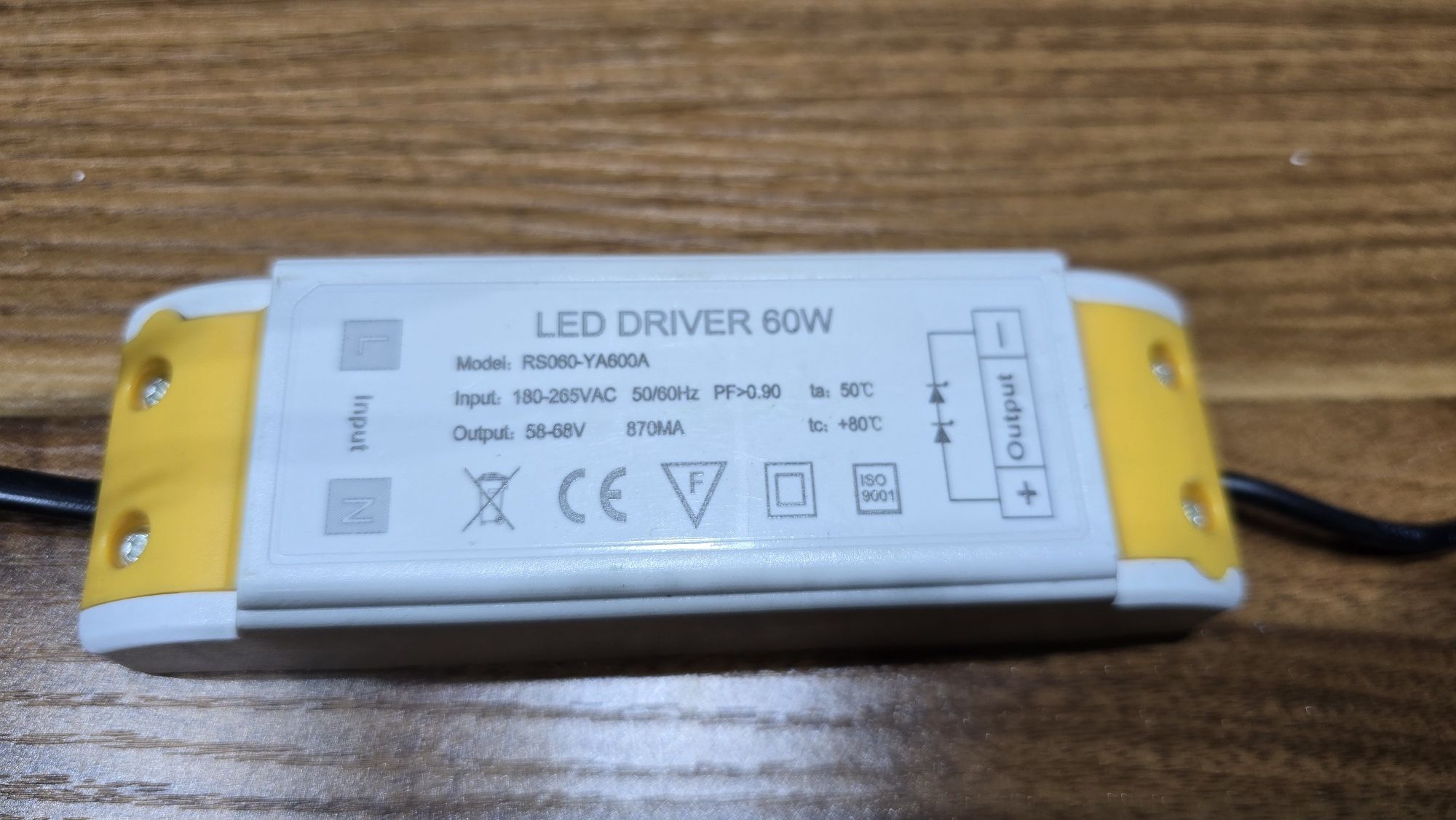 Zasilacz do oświetlenia LED 60W do lamp LED Napięcie wyjściowe 68V