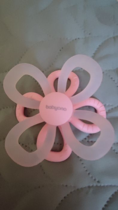 Gryzaki silikonowe grzechotki