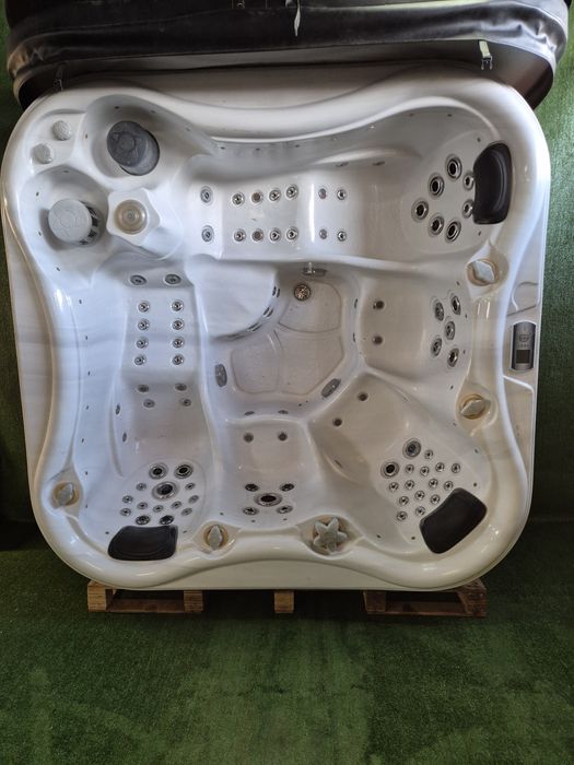 Jacuzzi ogrodowe używane 5️⃣ osobowe Gecko