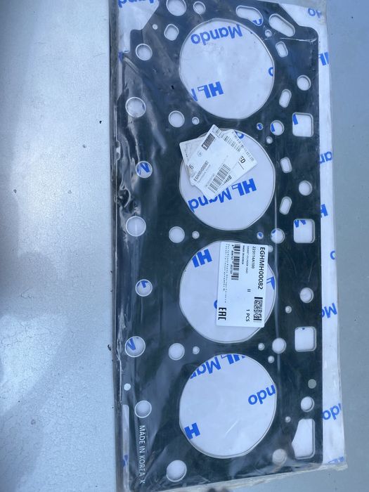 Прокладка ГБЦ на Kia Sorento 2008