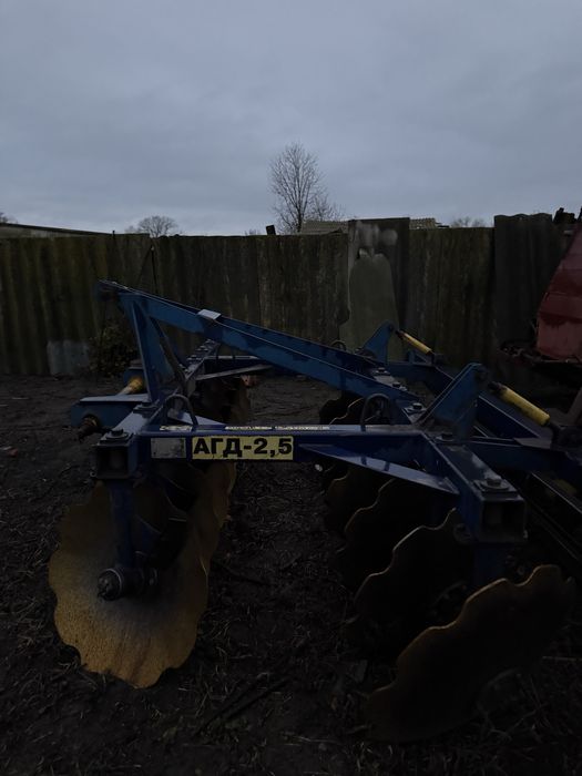 Продам дискову борону  агд 2,4