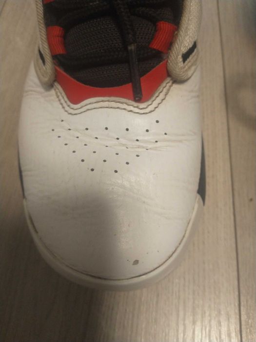 Buty Jordan Max Aura 4