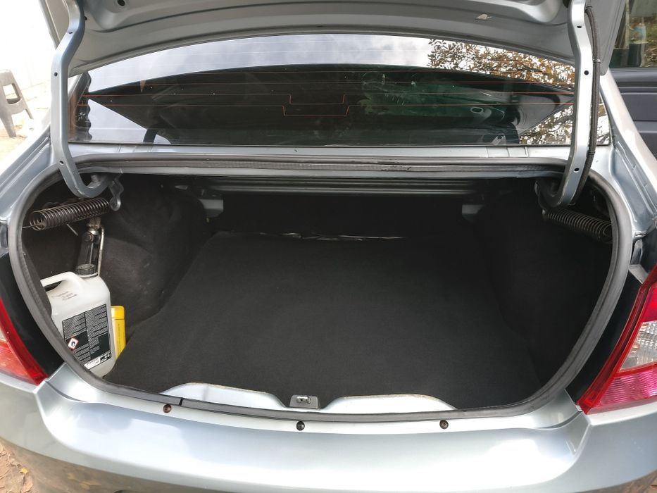 Renault Logan 1.4 з Кондиціонером