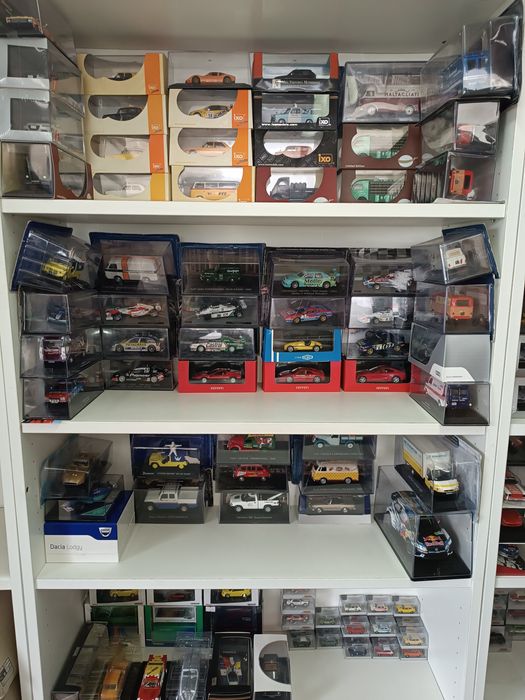 Miniaturas 1/43 vários temas