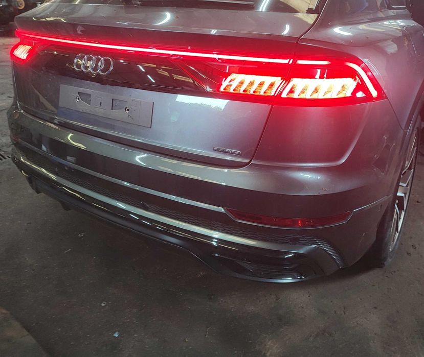 AUDI Q8 Q ауді ку8  кришка багажника  ауді кю разбор запчасть деталь
