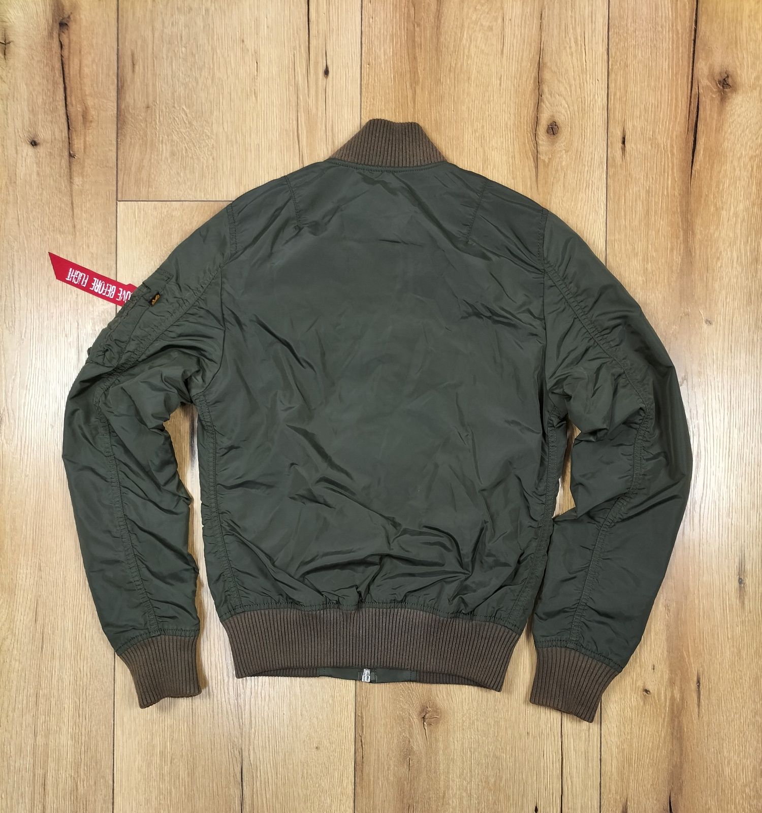 Alpha Industries damska kurtka bomberka fleyers w rozmiarze XS