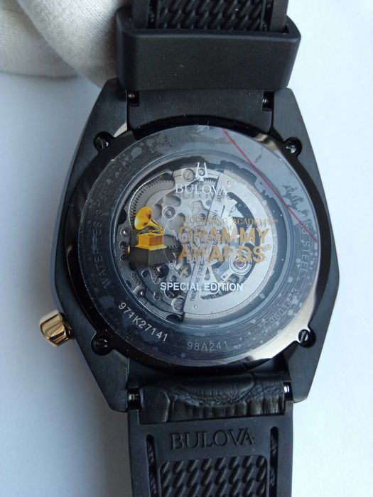 Лимитка Bulova спецсерия Grammy - скелетон, сапфир, механика 21 камень