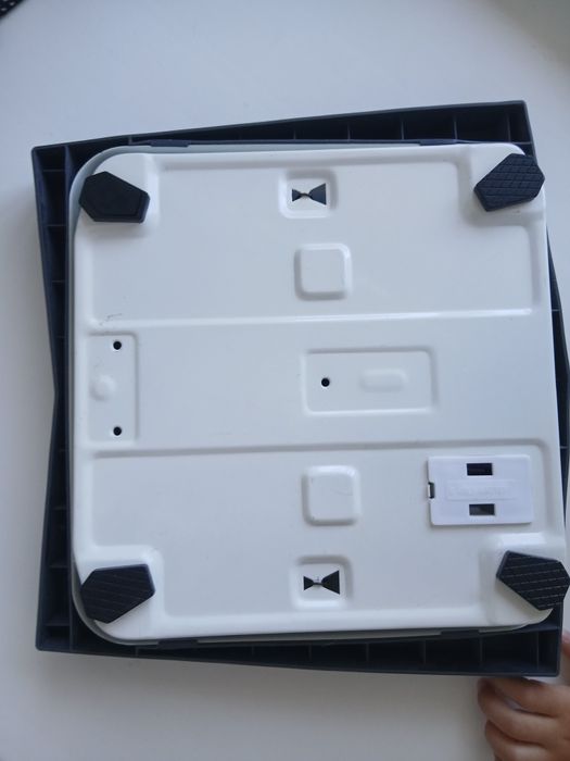 Elenberg ваги електронні, фен Vitek