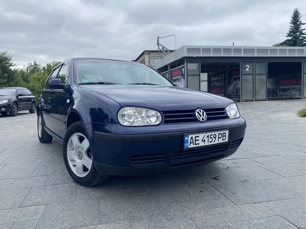 Продам гольф 4 1.4 бенз 2001 рік