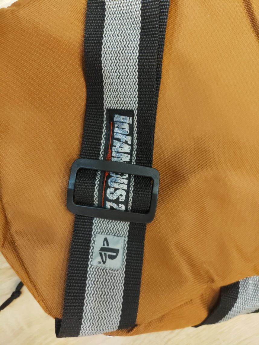 Infamous 2 plecak