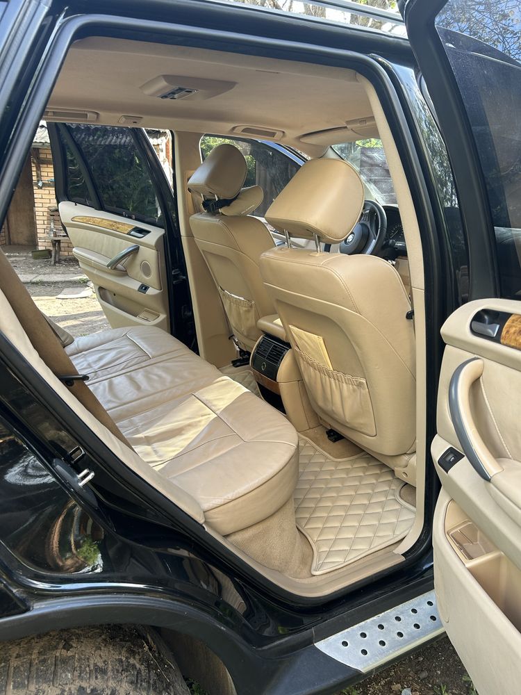 Продам Bmw X5 e53 рест