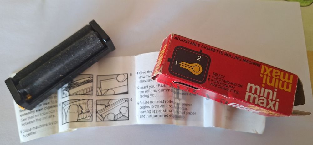 Máquina enrolar cigarros Vintage