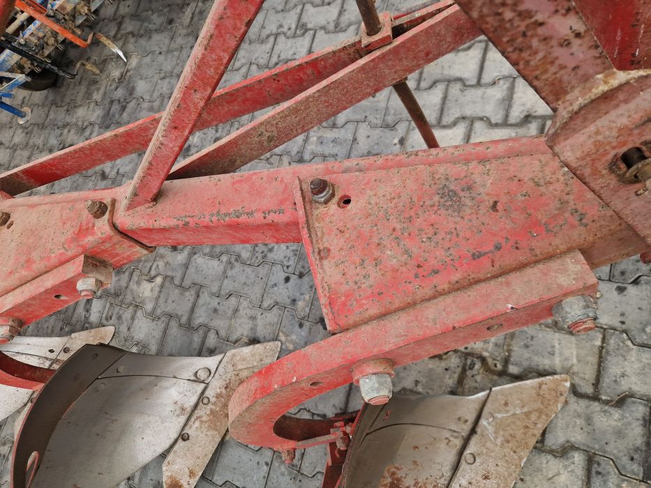 Pług 4 skibowy Vogel Noot Farmer K regulowany nordsten 2.5m  siewnik