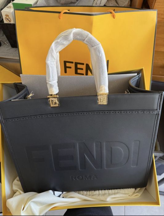 Mala Fendi mulher nova