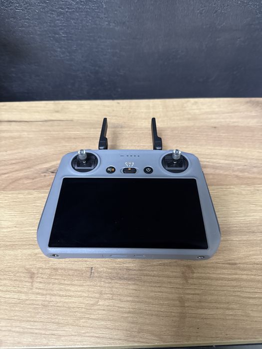 Dron DJI Mini 4 Pro Fly More Combo (RC 2) Wideo 4K/60FPS HDR, 249g