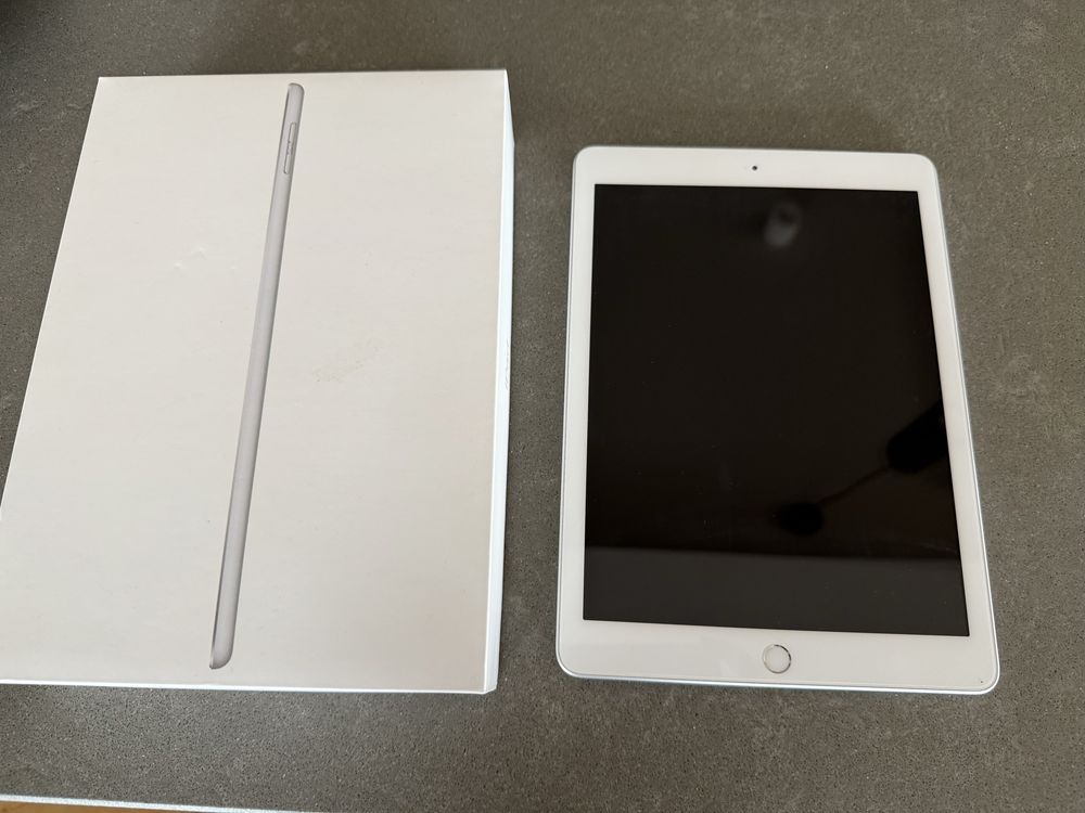 IPad 6 generacji 128GB wifi