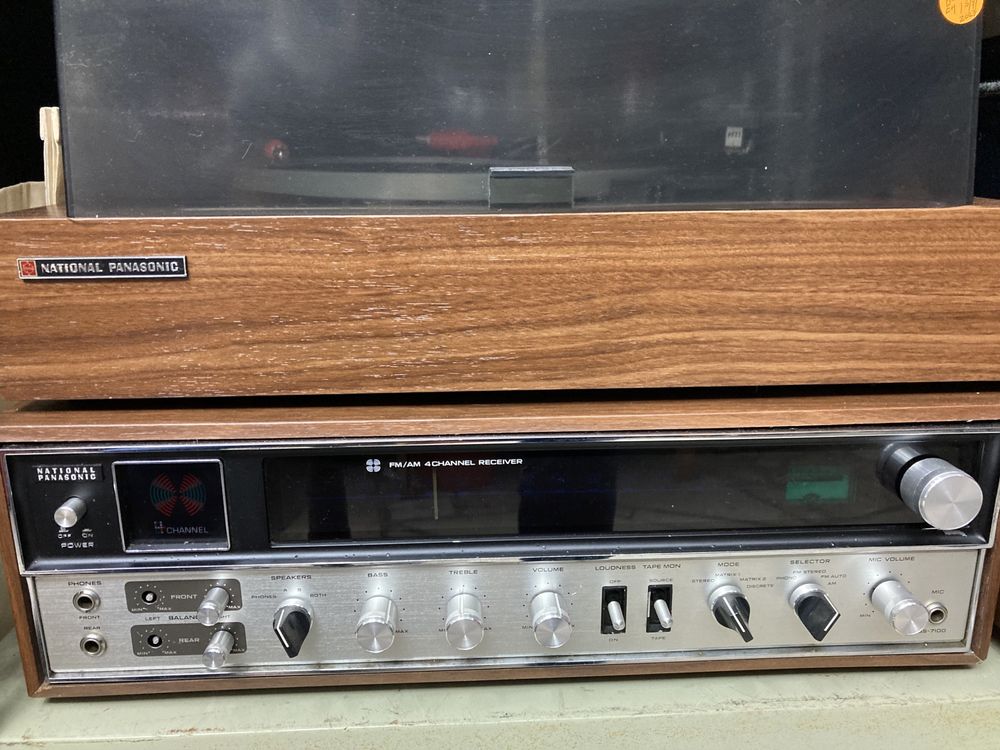 Amplificador quadrifonico Nacional Panasonic SS 7100