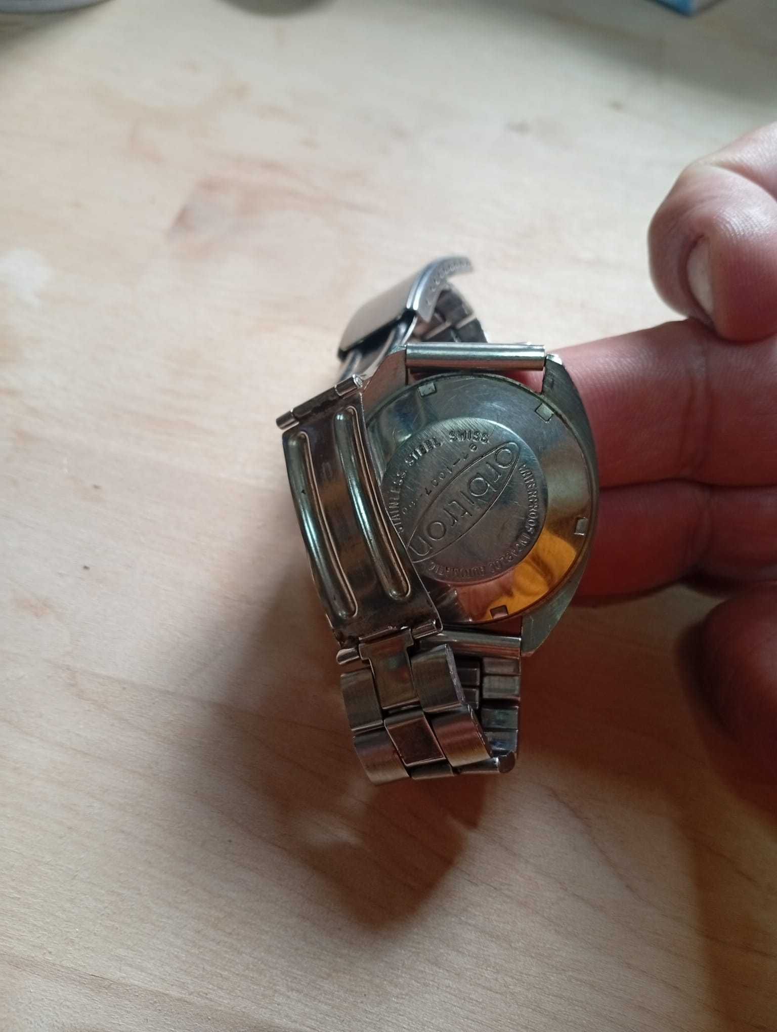 Relógio de pulso Mondia Orbitron Automatic