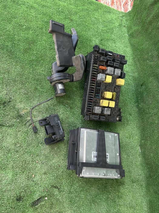 Комплект Мозги+блок предохранителей+реле свечей накала Мерседес Мл163