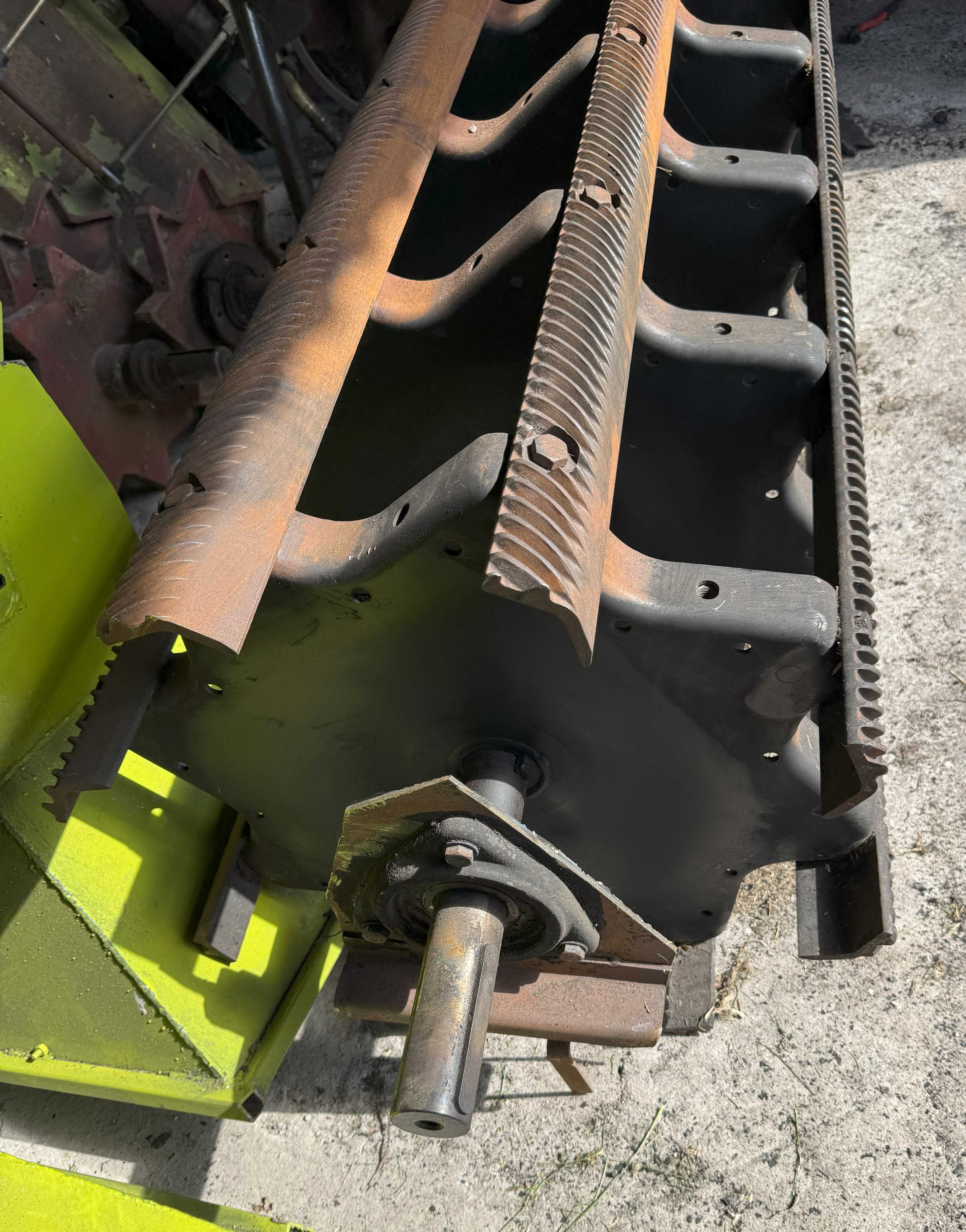 Młocarnia New Holland CX 6.80 inne