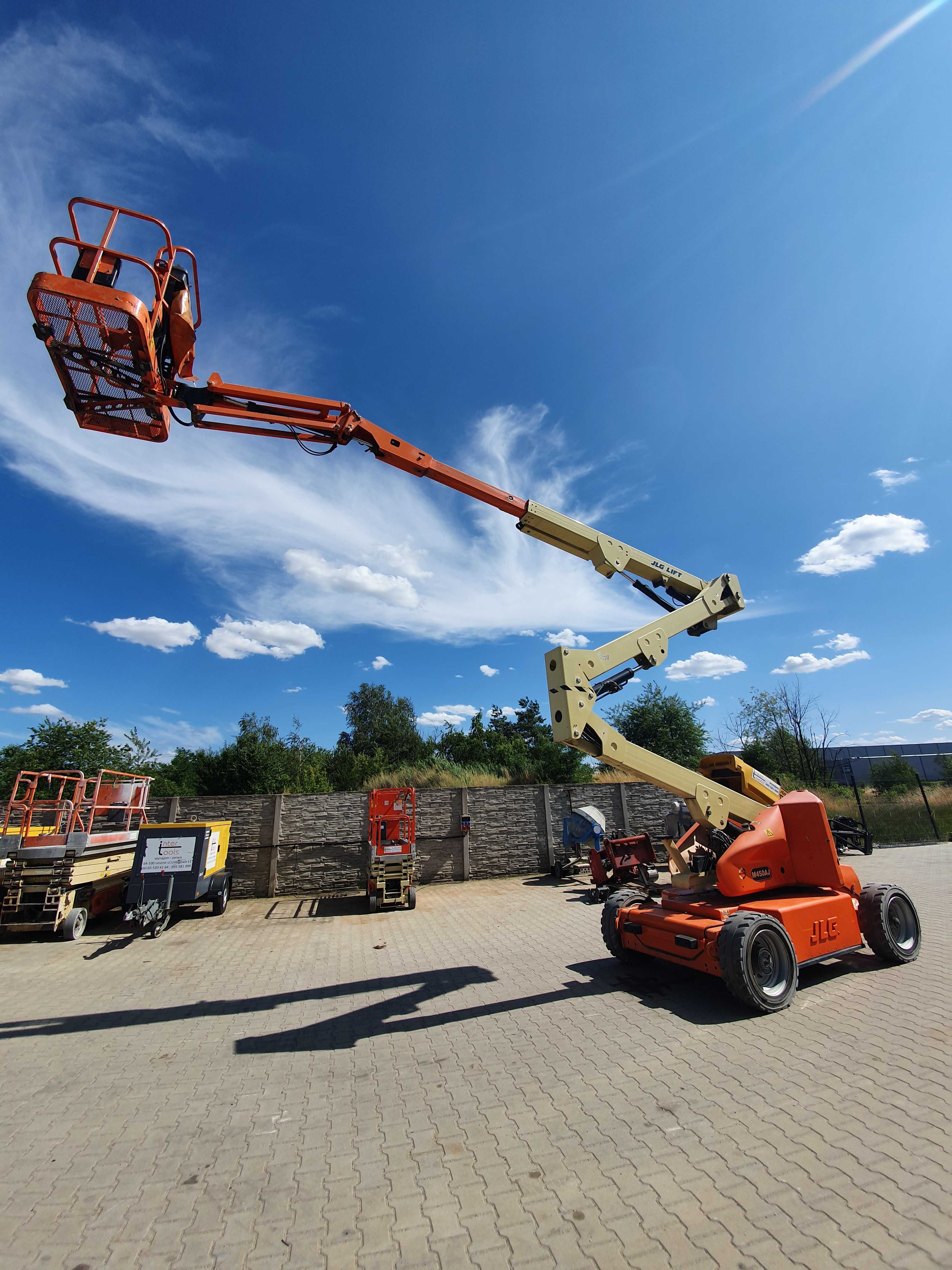 Podnośnik koszowy ramieniowy zwyżka 16m M450aj JLG
