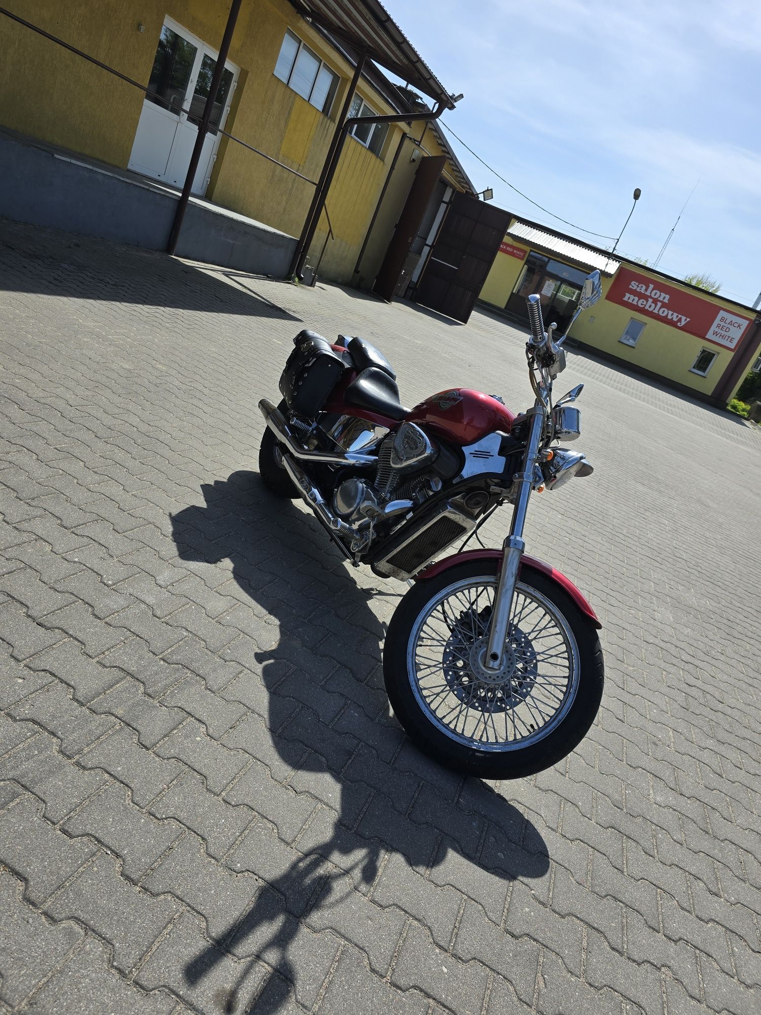 Honda shadow VT 600  gratisy