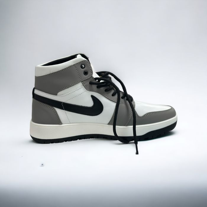 Акція до 12.12!!! Шкіряні високі кросівки на хутрі 41,42,43,44,45рр