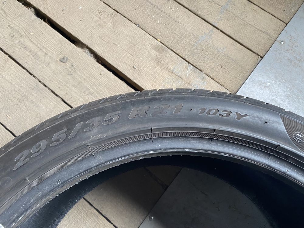 Літня резина шини 295/35R21 PIRELLI