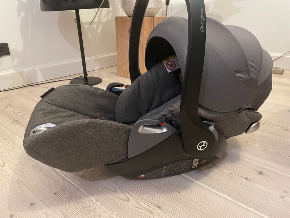 Fotelik Cybex Cloud Q [0-13kg] Manhattan grey SOFIX+wkładka niemowlęca