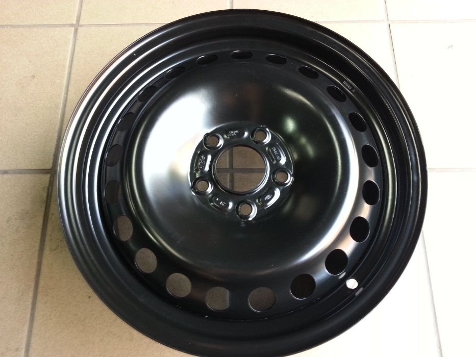 Nowe oryginalne felgi stalowe Ford 6,5x16 Et-50 5x108 piasta 63,3