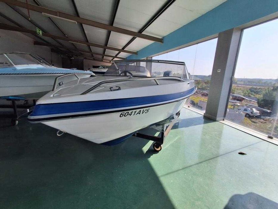 Barco RIAMAR 430ST/ LX com o motor YAMAHA 40HP