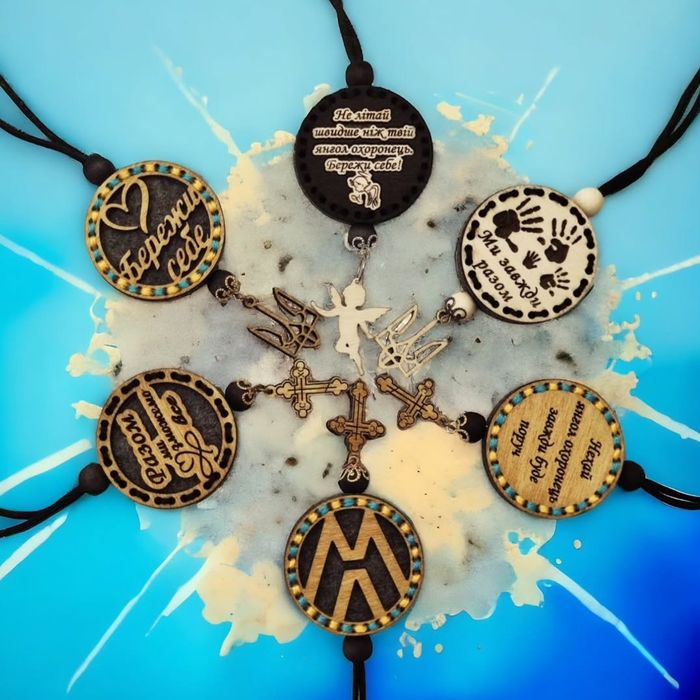 Дерев'яний авто ароматизатор, подарунок чоловіку,колезі, хлопцю